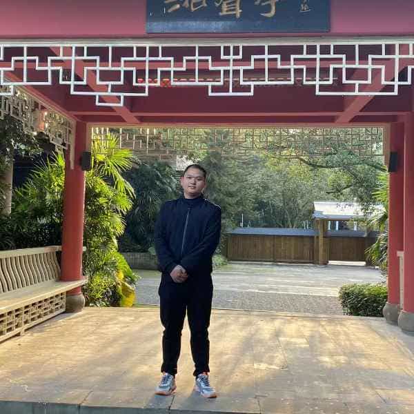 31岁岁重庆单身帅哥 - 平顶山吉缘网